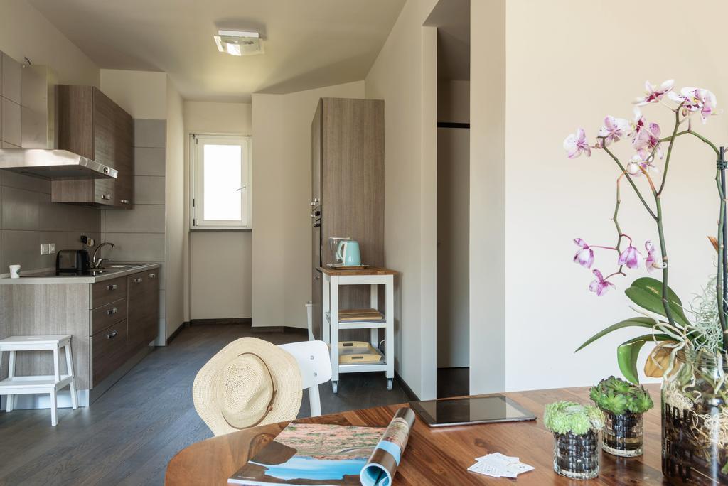 Numero Due Piazza Mazzini - Bymyhomeincomo Appartamento *